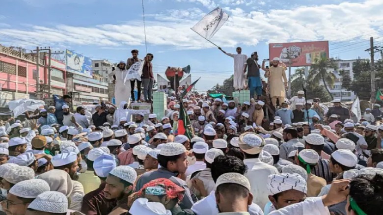 আইনজীবী সাইফুল হত্যার বিচারের দাবিতে বিভিন্ন স্থানে বিক্ষোভ 